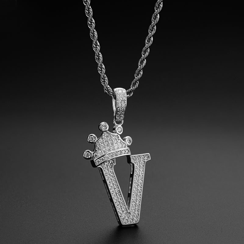 925 Sterling Silver Created CZ Hip Hop Micro Pave The Letter V Pendant Necklace 9