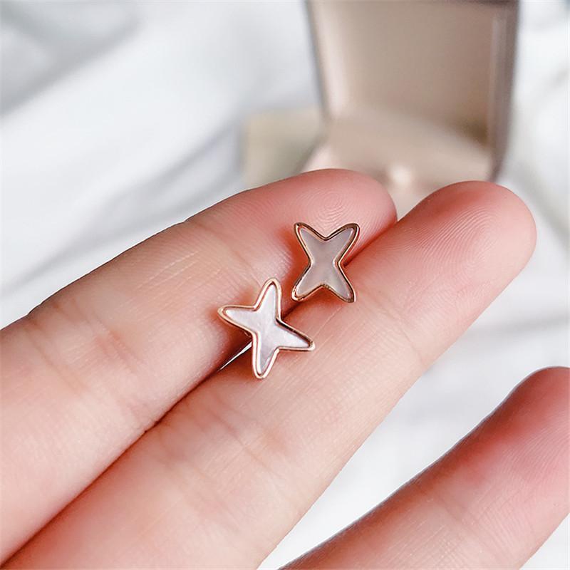 925 Sterling Silver Round Cut Cubic Zirconia Lucky Star Stud Earrings 2