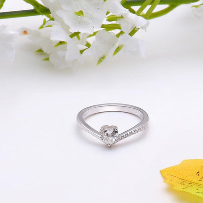 925 Sterling Silver Heart-shaped CZ Diamond Ring 5