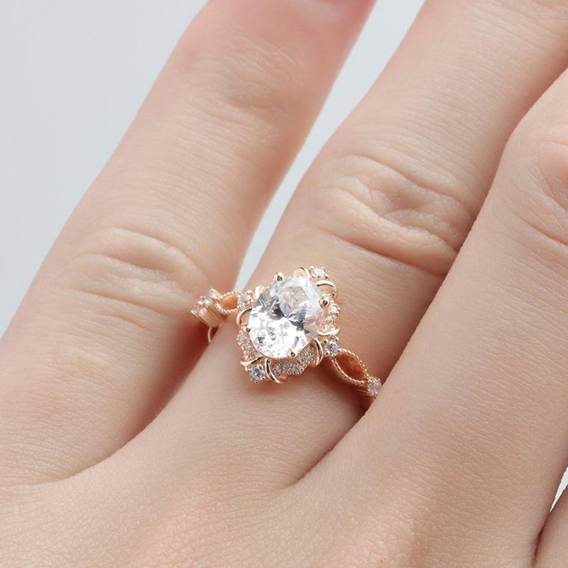 925 Sterling Silver  Round Cut CZ Vintage Ring 9