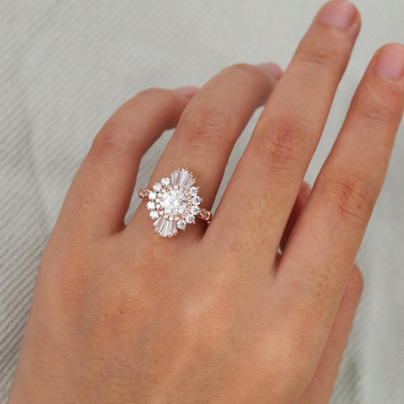 925 Sterling Silver Round Cut CZ Unique Ring 5