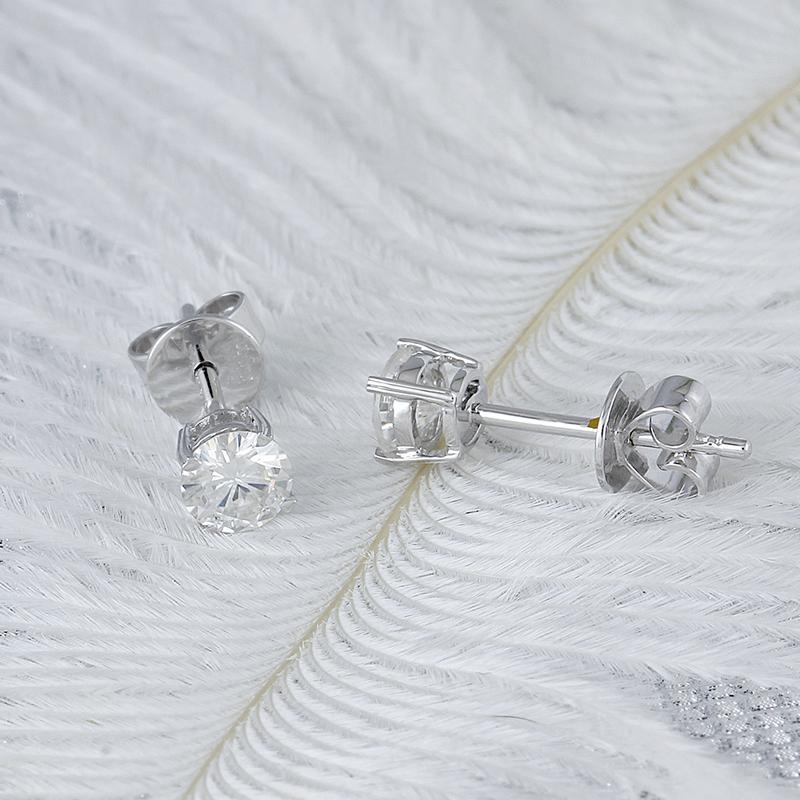 925 Sterling Silver Round Cut Cubic Zirconia Classic Stud Earrings 6