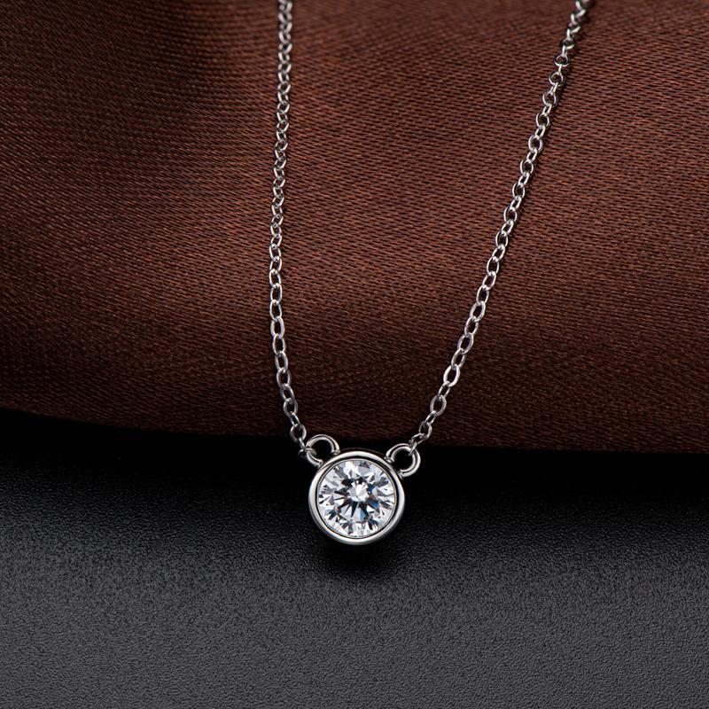 925 Sterling Silver Mouse Solitaire Round CZ Pendant Necklace 10