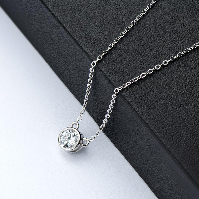 925 Sterling Silver Mouse Solitaire Round CZ Pendant Necklace 11