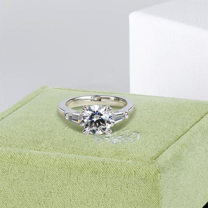 925 Sterling Silver Classic Round CZ Three Stone Ring 6