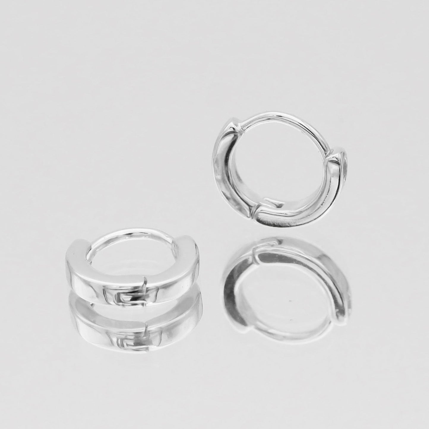 925 Sterling Silver Elle Silver Filled Huggie Earrings 3