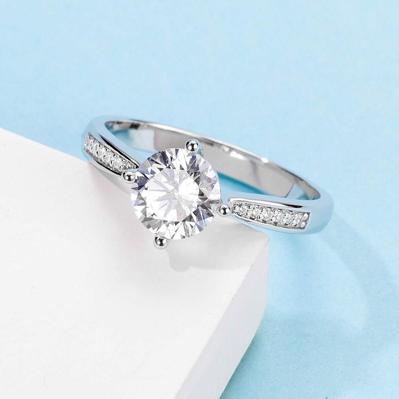 925 Sterling Silver  Classic Round Cut CZ Four Micro Setting Solitaire Ring 5