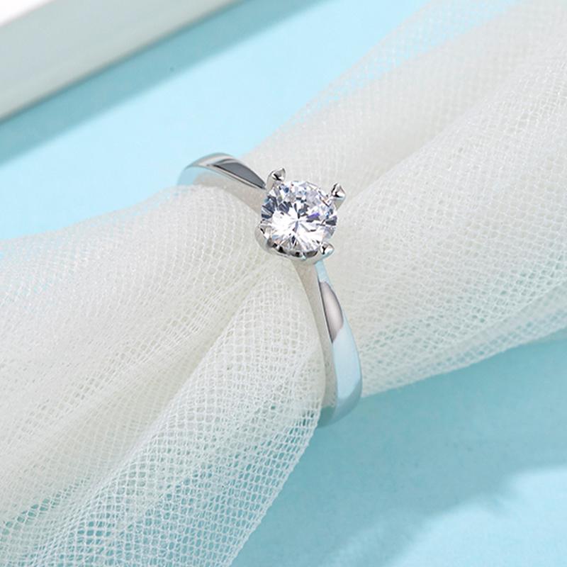 925 Sterling Silver Solitaire Round Cut CZ Ring 5