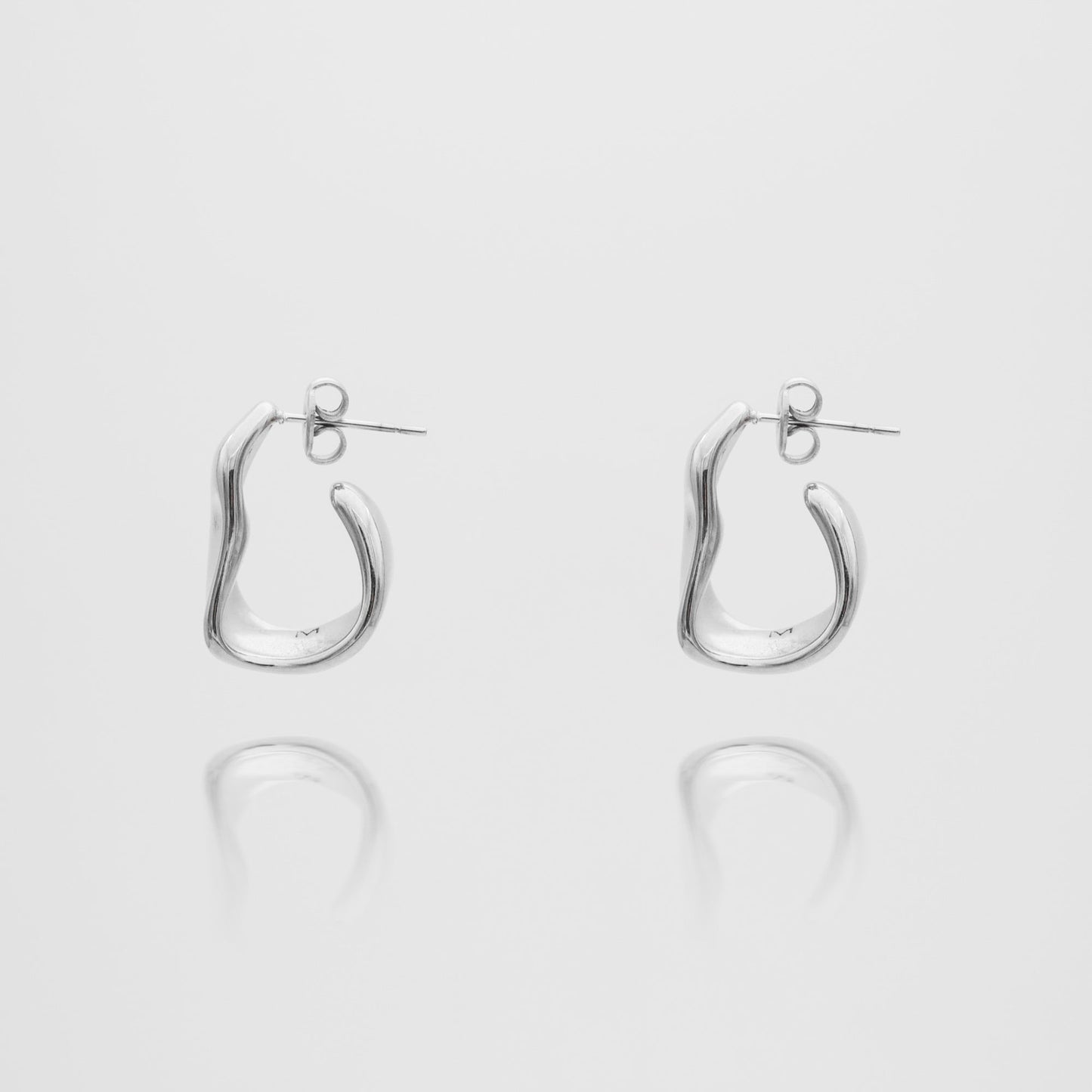 925 Sterling Silver Mia Earrings 2