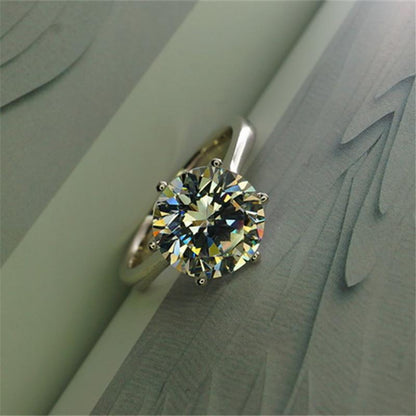 925 Sterling Silver Classic Round Solitaire Brilliant Ring 10