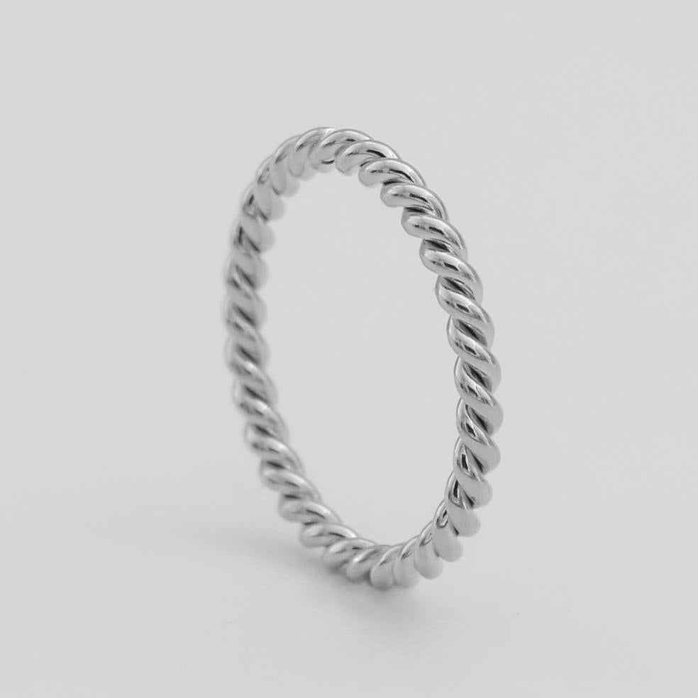 925 Sterling Silver Fine Twisted Ring 4