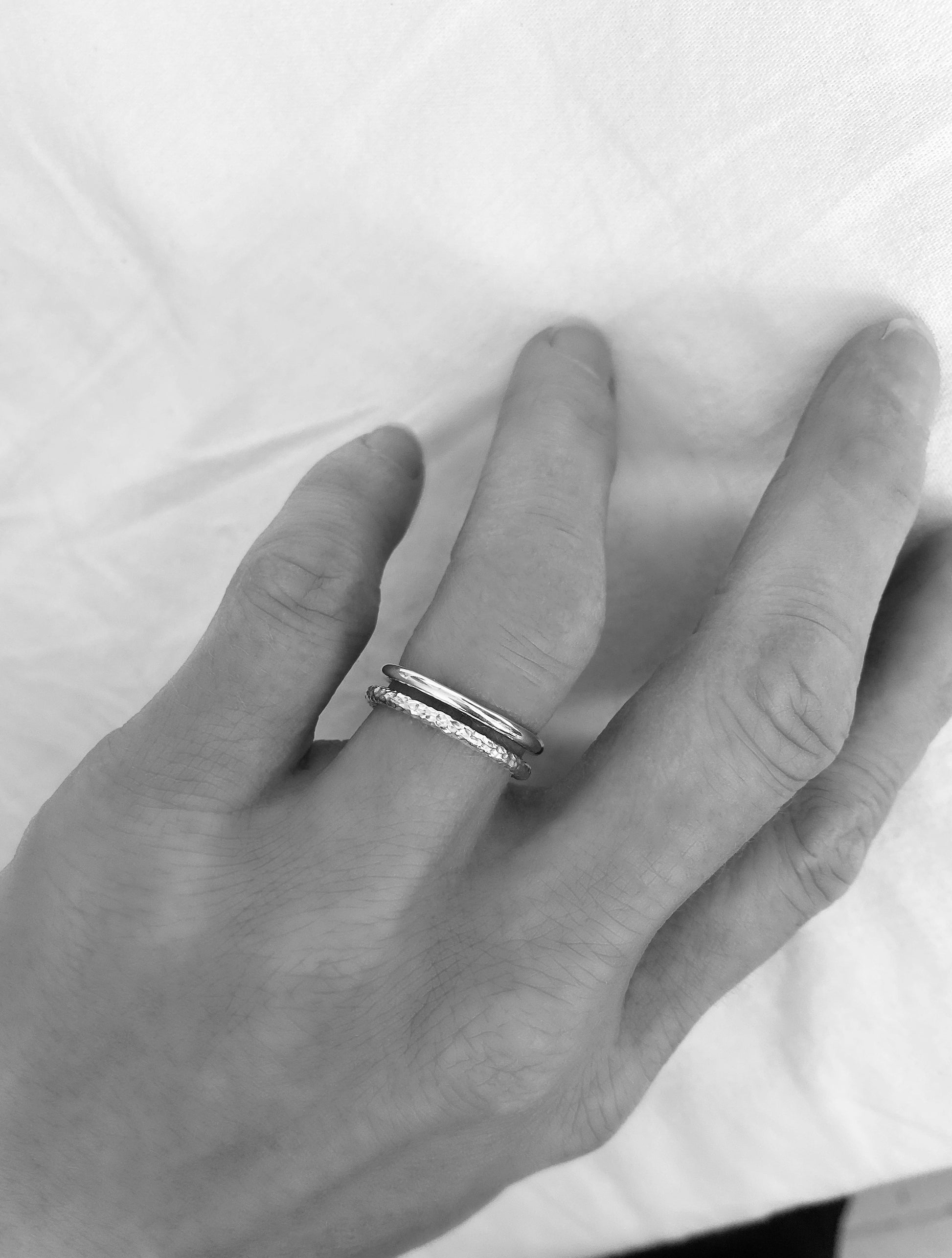 925 Sterling Silver Ring thin, hammered 4